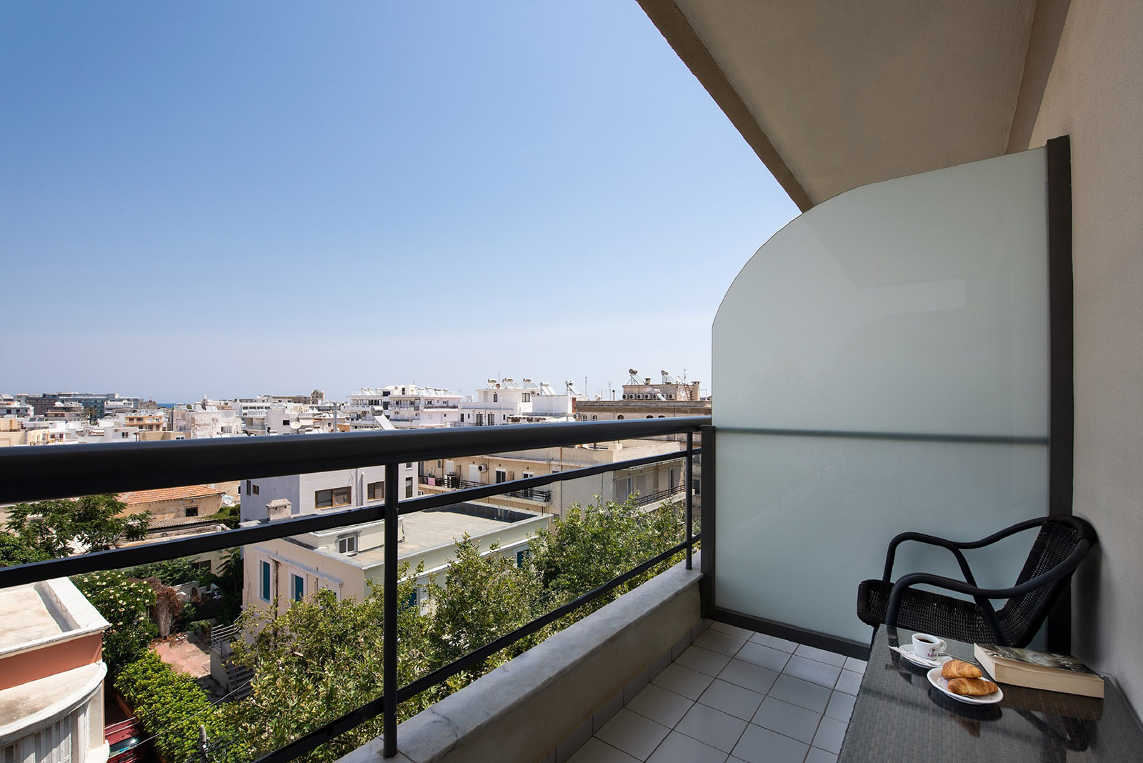 Angela Classic Twin Room with City View
